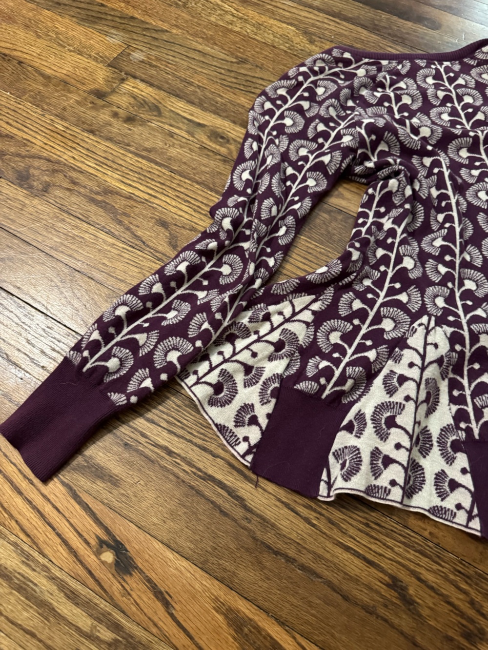 Anthropologie Purple and Cream Patterned Knit Cardigan - Picture 14 of 15
